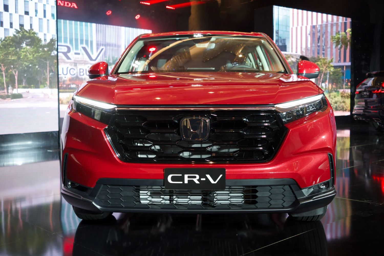 Honda CR-V 2023 1.jpg
