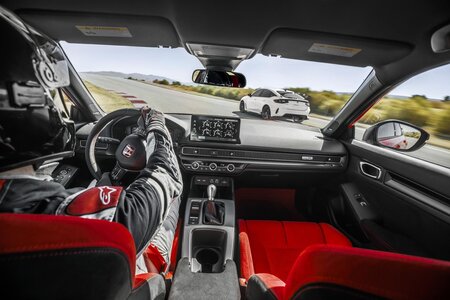 Honda CIVIC TYPE R – ảnh thực tế 30